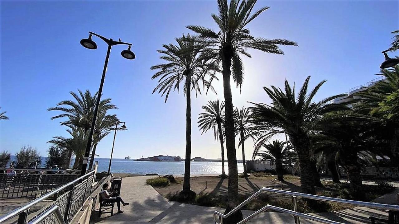 Enjoy The Sea And Pool In Playa De Las Americas Buitenkant foto
